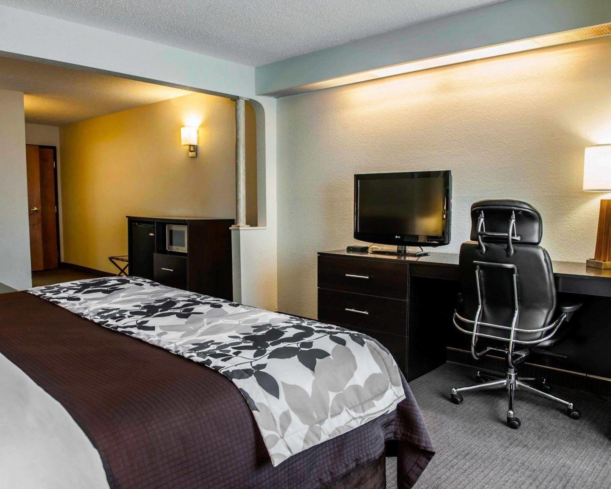 Sleep Inn & Suites Columbus Eksteriør bilde